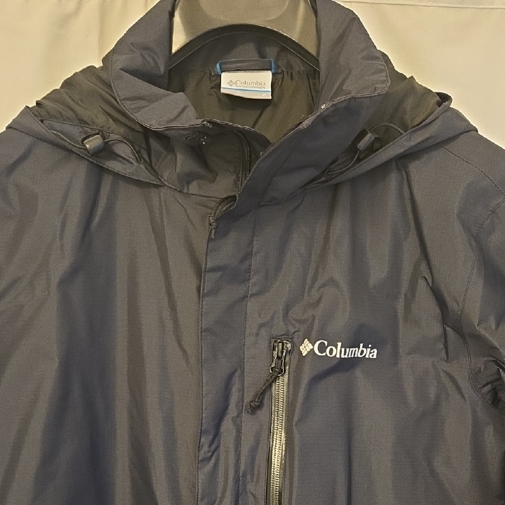 Columbia Men's Raincoat
